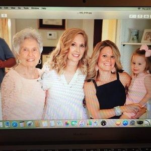 Meet your Posher, Nancy